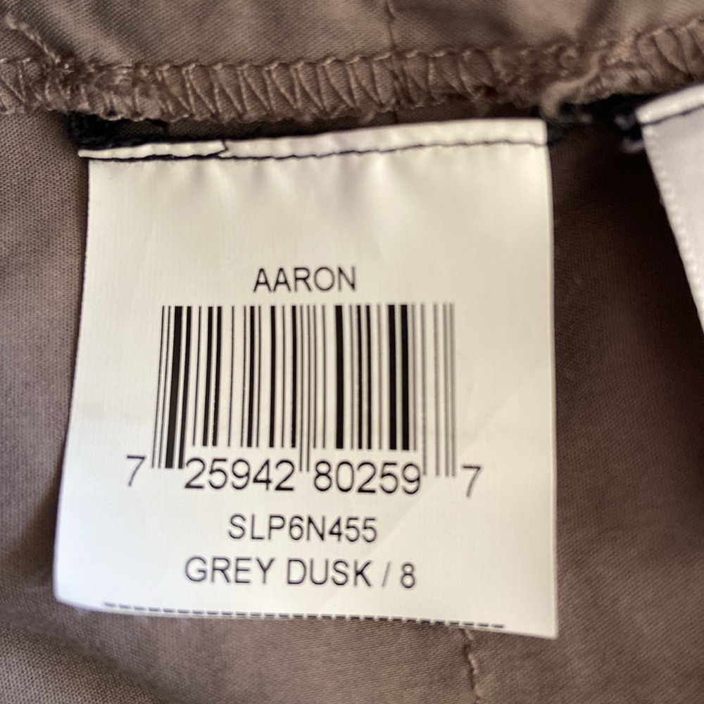 Dress, very cute , worn once . - Picture 6 of 7